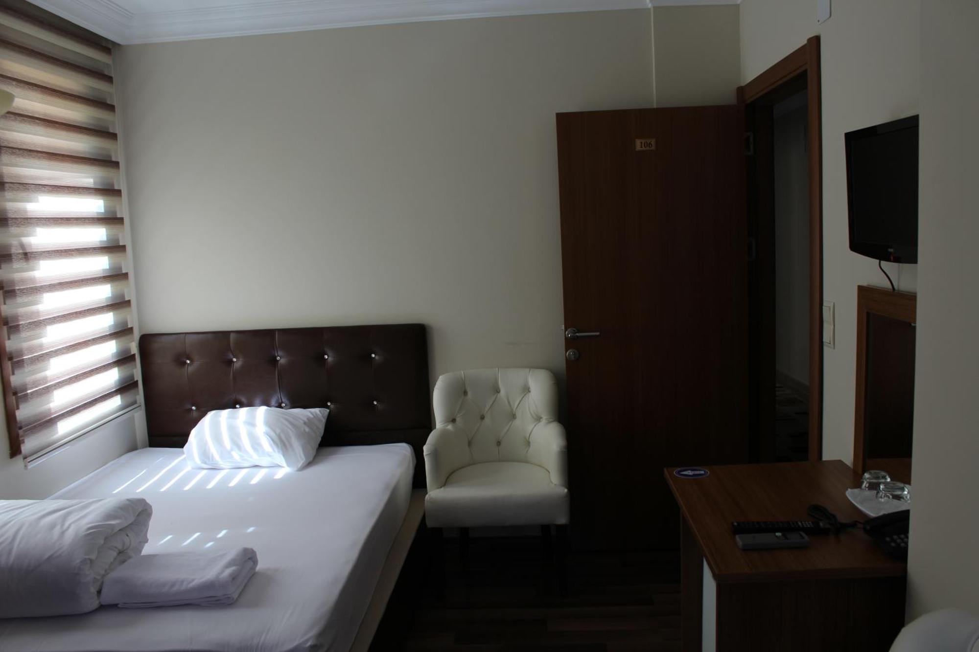 Oz-Ay Hotel Sürmene Rum bild
